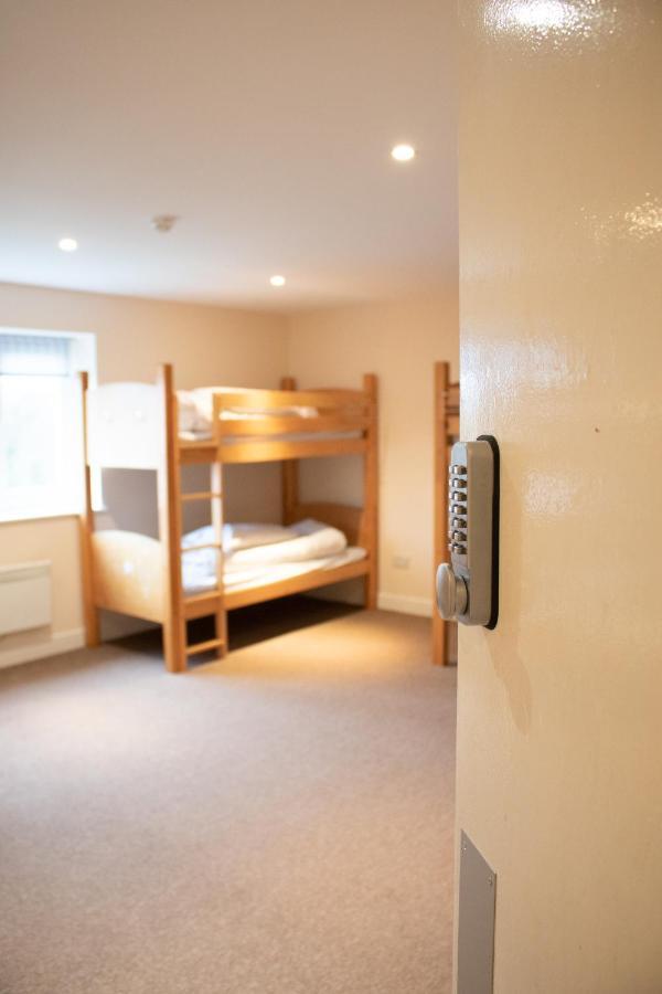 Stonehenge Hostel - Yha Affliated Cholderton Экстерьер фото