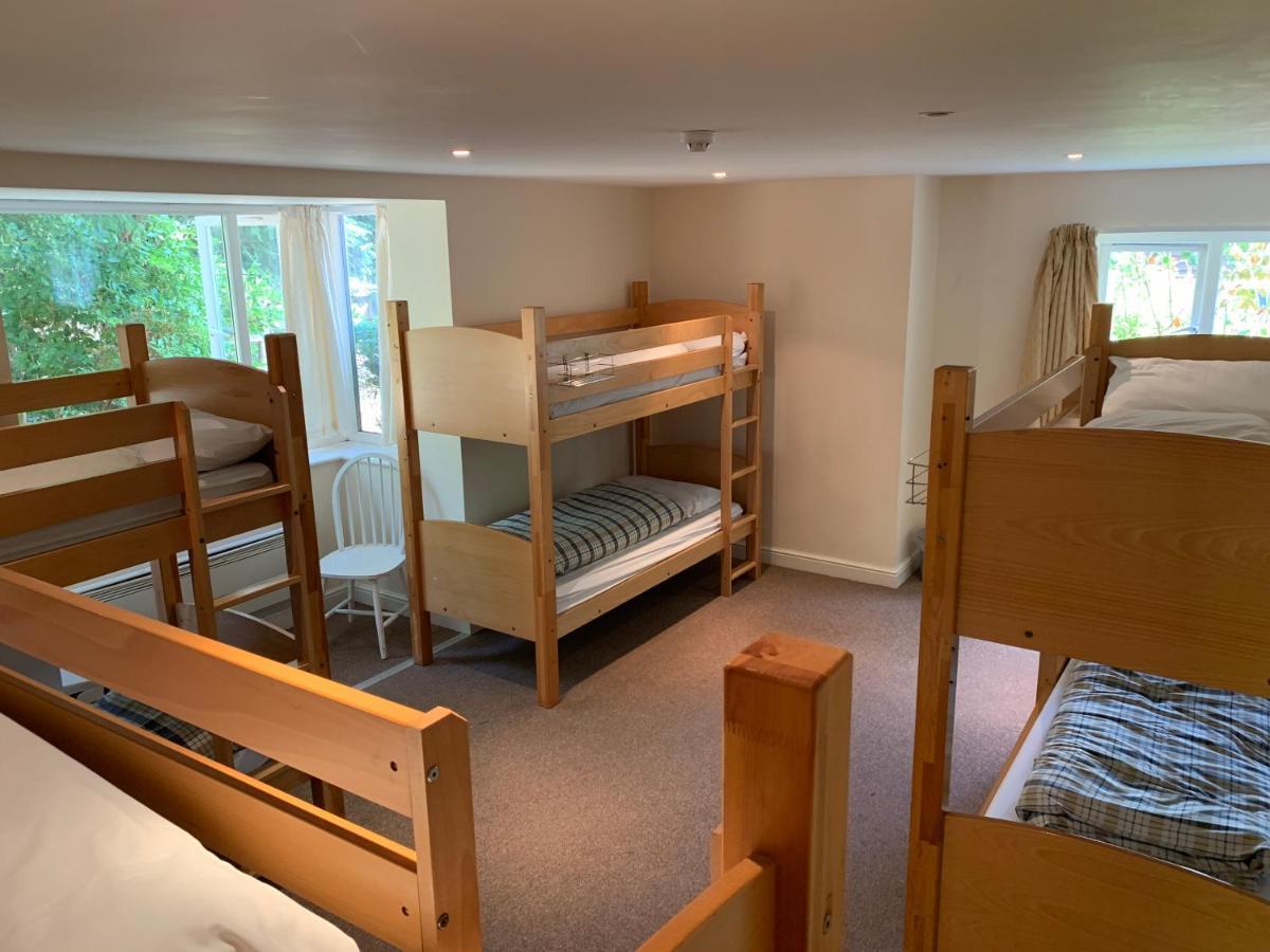 Stonehenge Hostel - Yha Affliated Cholderton Экстерьер фото