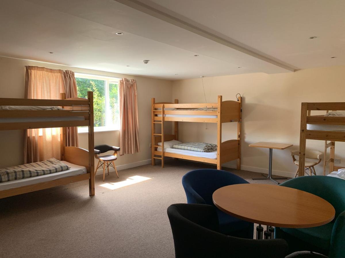 Stonehenge Hostel - Yha Affliated Cholderton Экстерьер фото